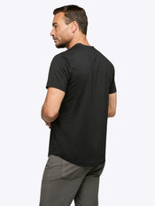 AO V-Neck Curve-Hem Tee | Black Signature-fit PYCA Pro®