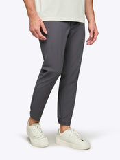 AO Jogger | Cast Iron Slim-fit Versaknit®