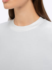 Tomboy Tee | White Slim-Fit Tomboy-Cotton™