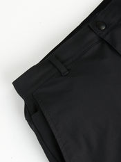 AO Jogger Tall | Black Slim-fit Versaknit®