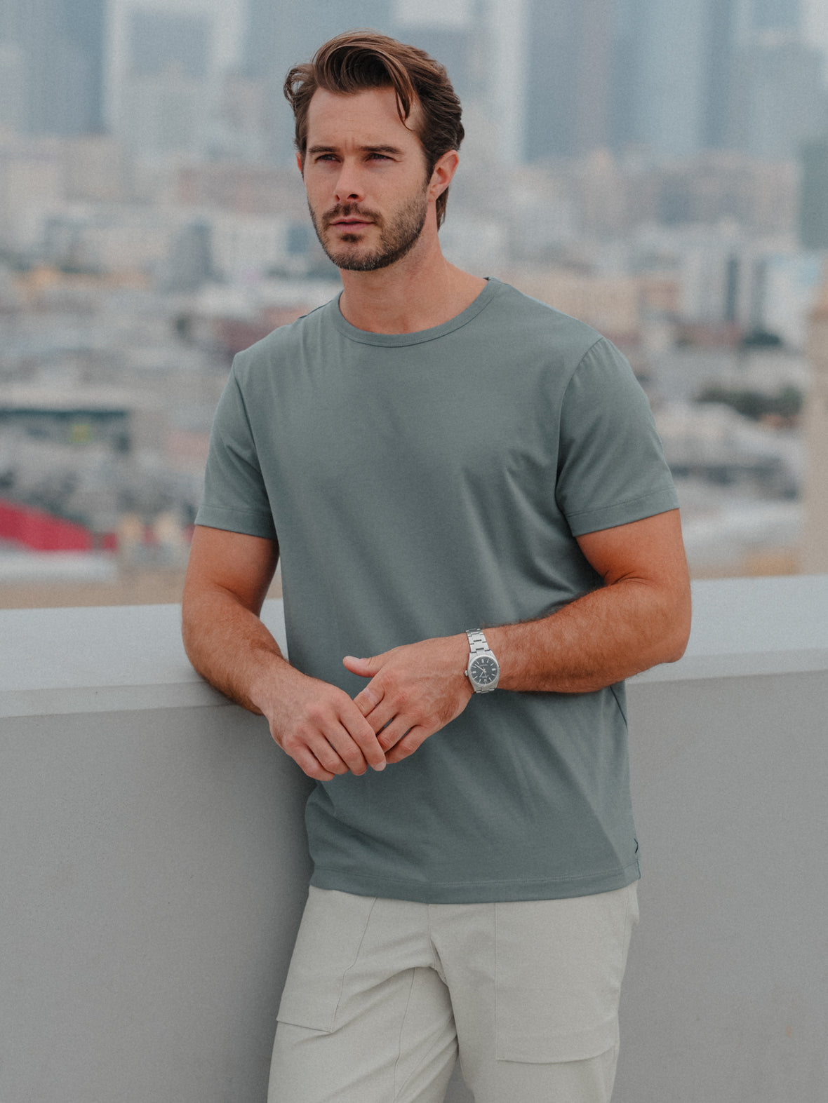 [info]--Alex is 5'10