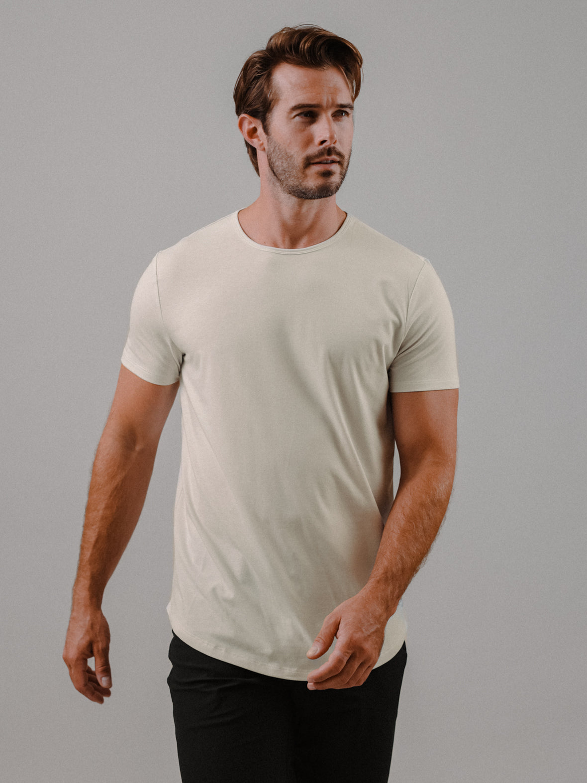 [info]--Alex is 5'10