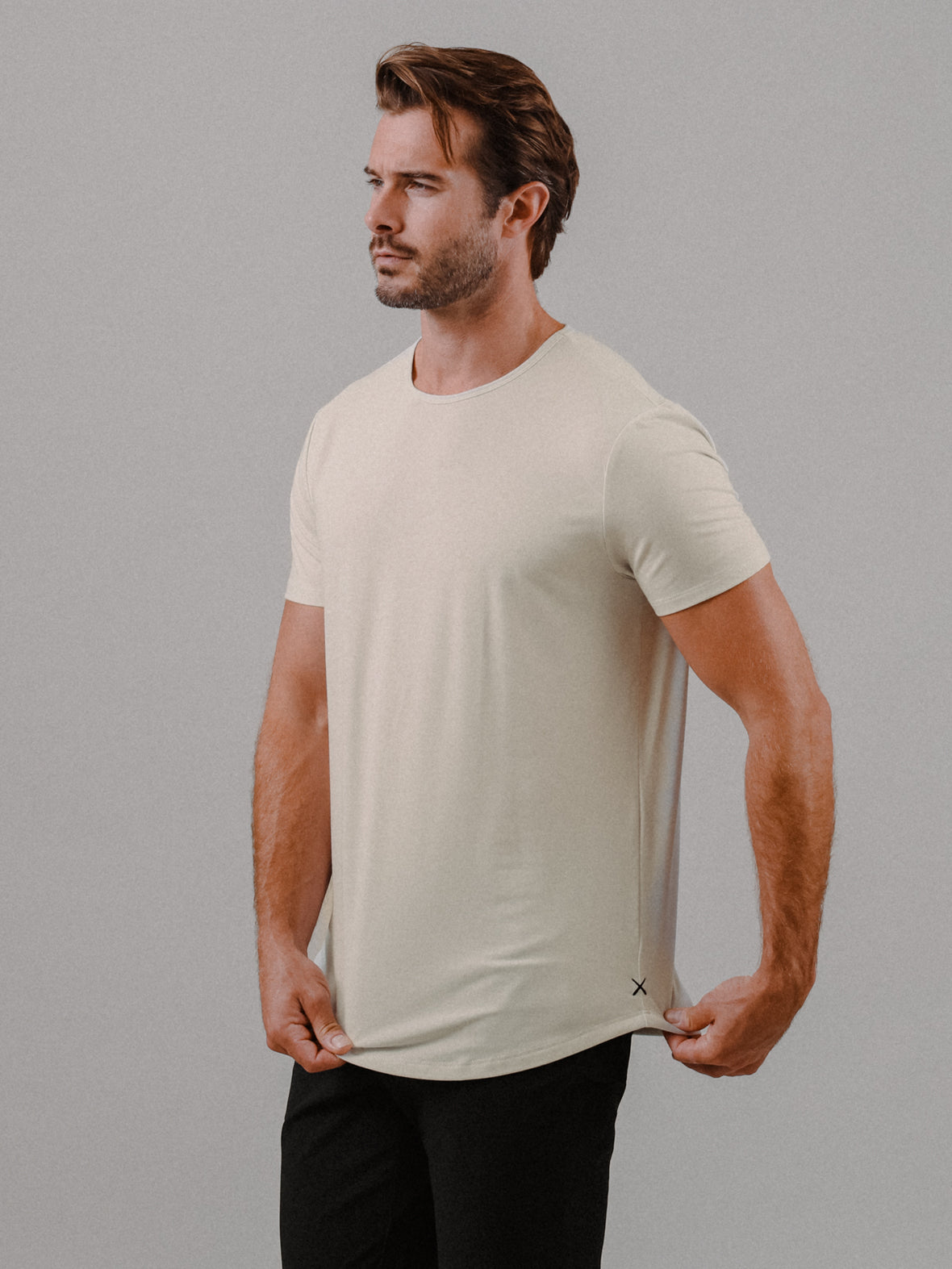 [info]--Alex is 5'10