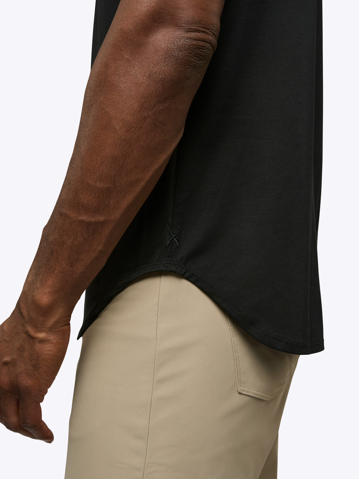 AO Elongated Tee | Black Signature-fit PYCA Pro®