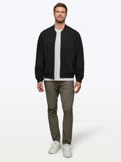 [info]--Davey is 6’2, 200lbs and wears a size XL