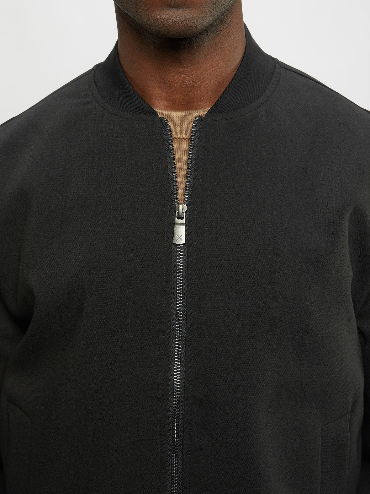 Buckingham Bomber | Black Signature-Fit