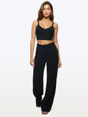 Coreflex™ Triangle Tank | Black Form-Fitting