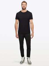 [info]--Davey is 6’2, 200lbs and wears a size XL