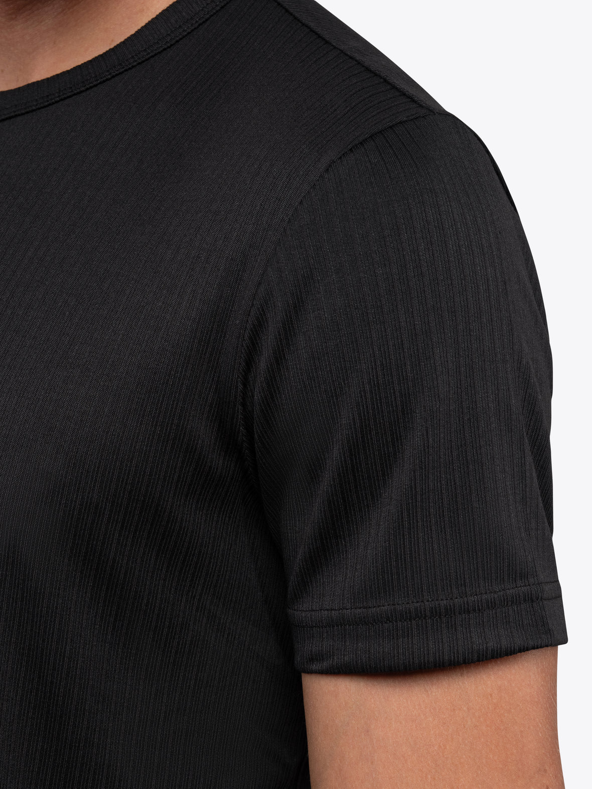 SoHo Ribbed Crewneck Tee | Black