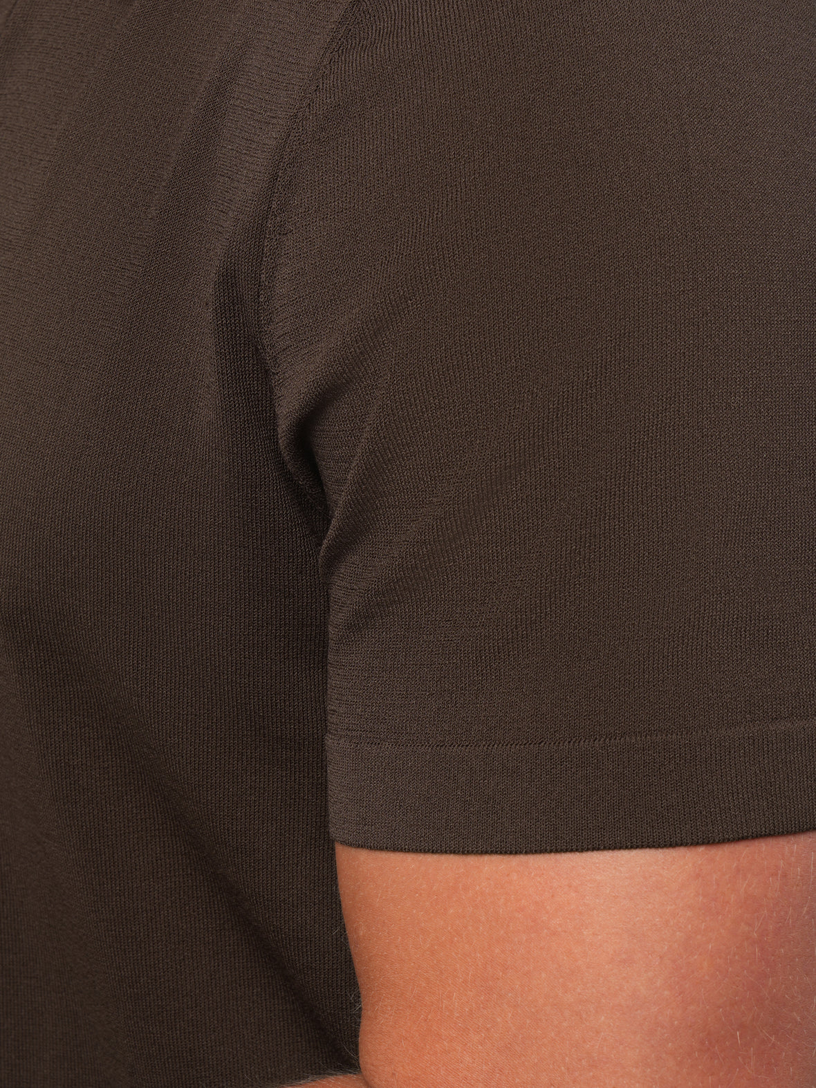 Riviera Knit Button Up | Burnt Oak Signature-Fit