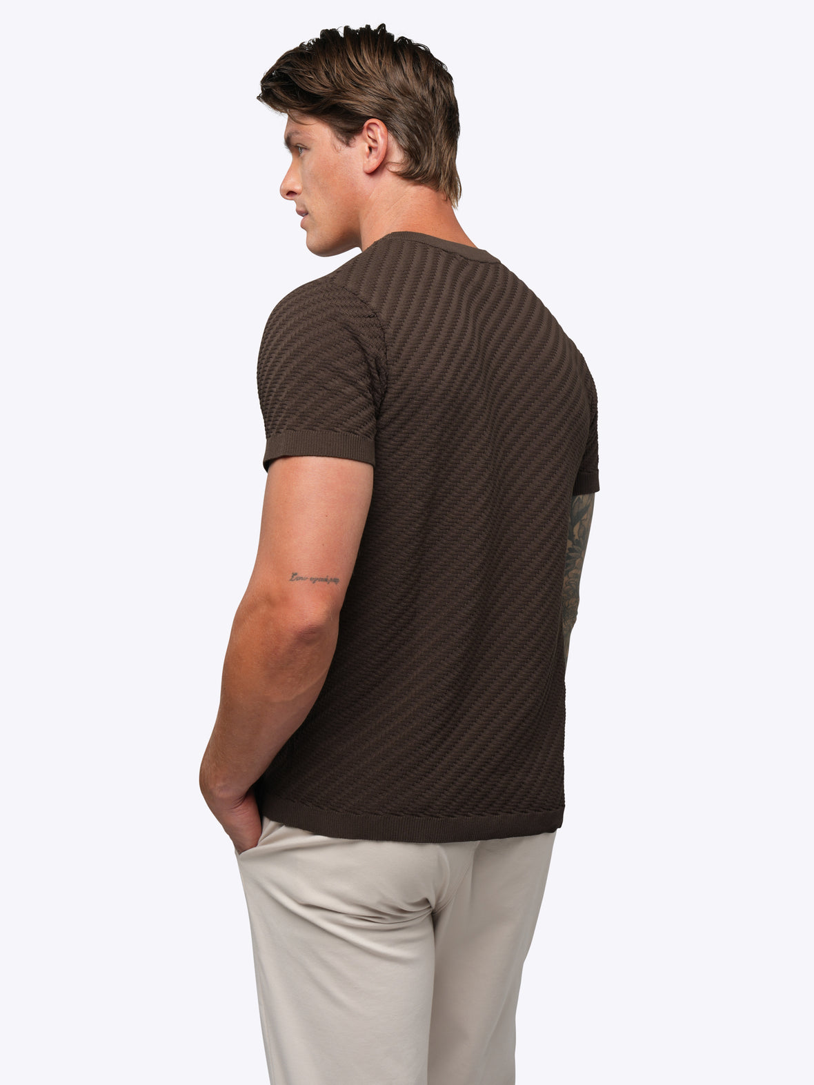 Riviera Knit Texture Tee | Burnt Oak Signature-Fit