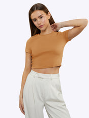Tomboy Tee Cropped | Caramel Slim-fit Tomboy-Cotton™
