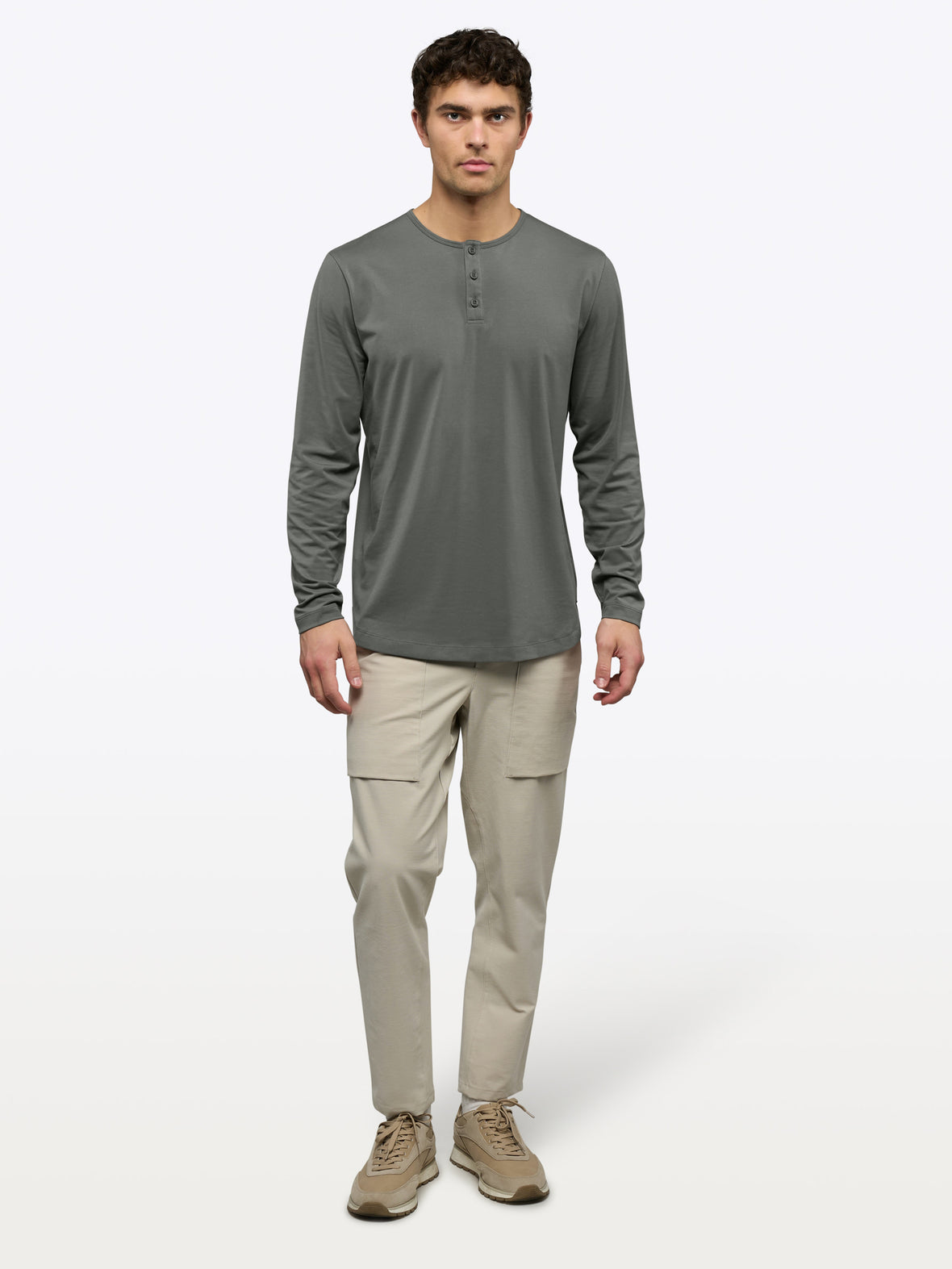 AO Long Sleeve Henley Curve-Hem Tee | Castor Grey Signature-Fit PYCA Pro®