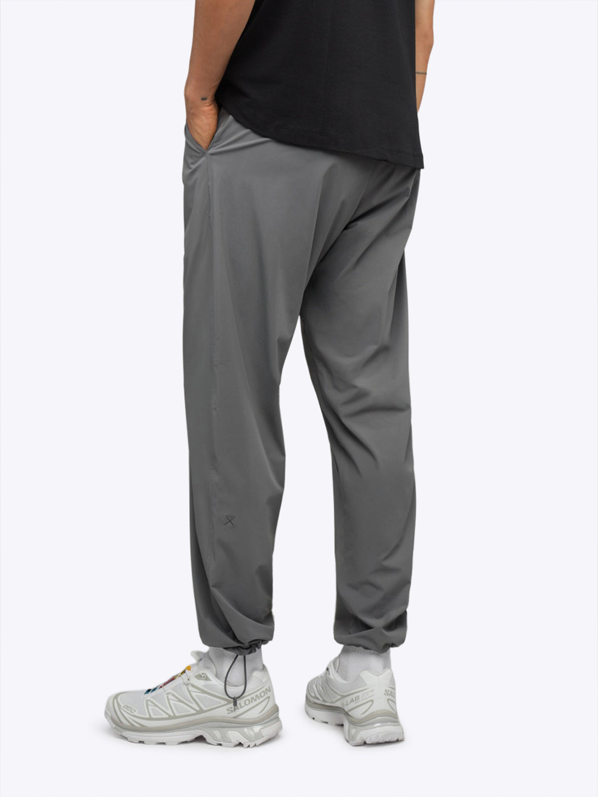 Traverse Tech Pant | Charcoal Modern-Slim