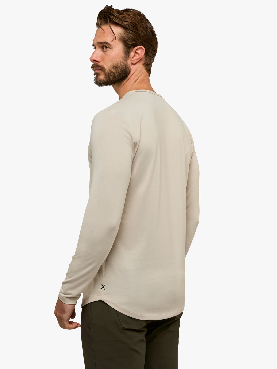 AO Long Sleeve Curve-Hem Tee | Clay Signature-fit PYCA Pro®