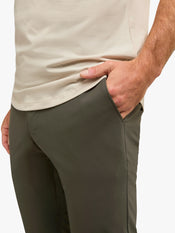 AO Jogger | Dark Pine Slim-fit Versaknit®