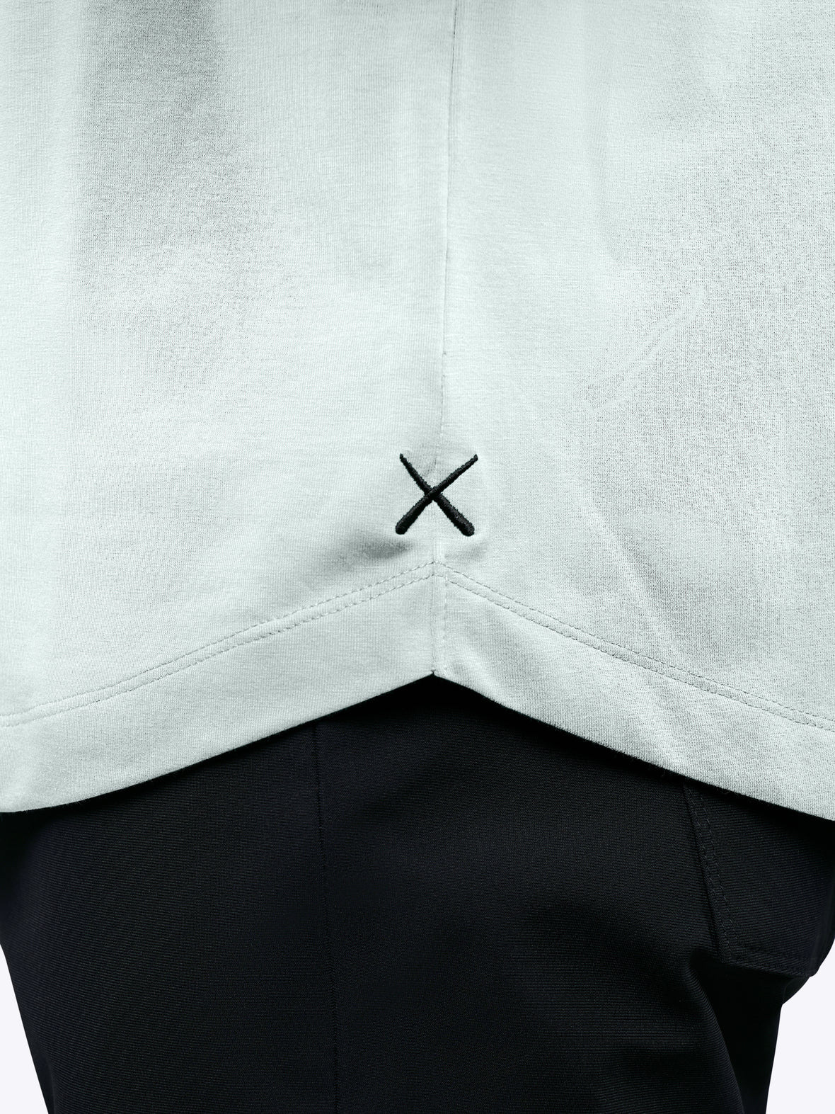 AO Curve-Hem Tee | Diaphonous Signature-Fit PYCA Pro®