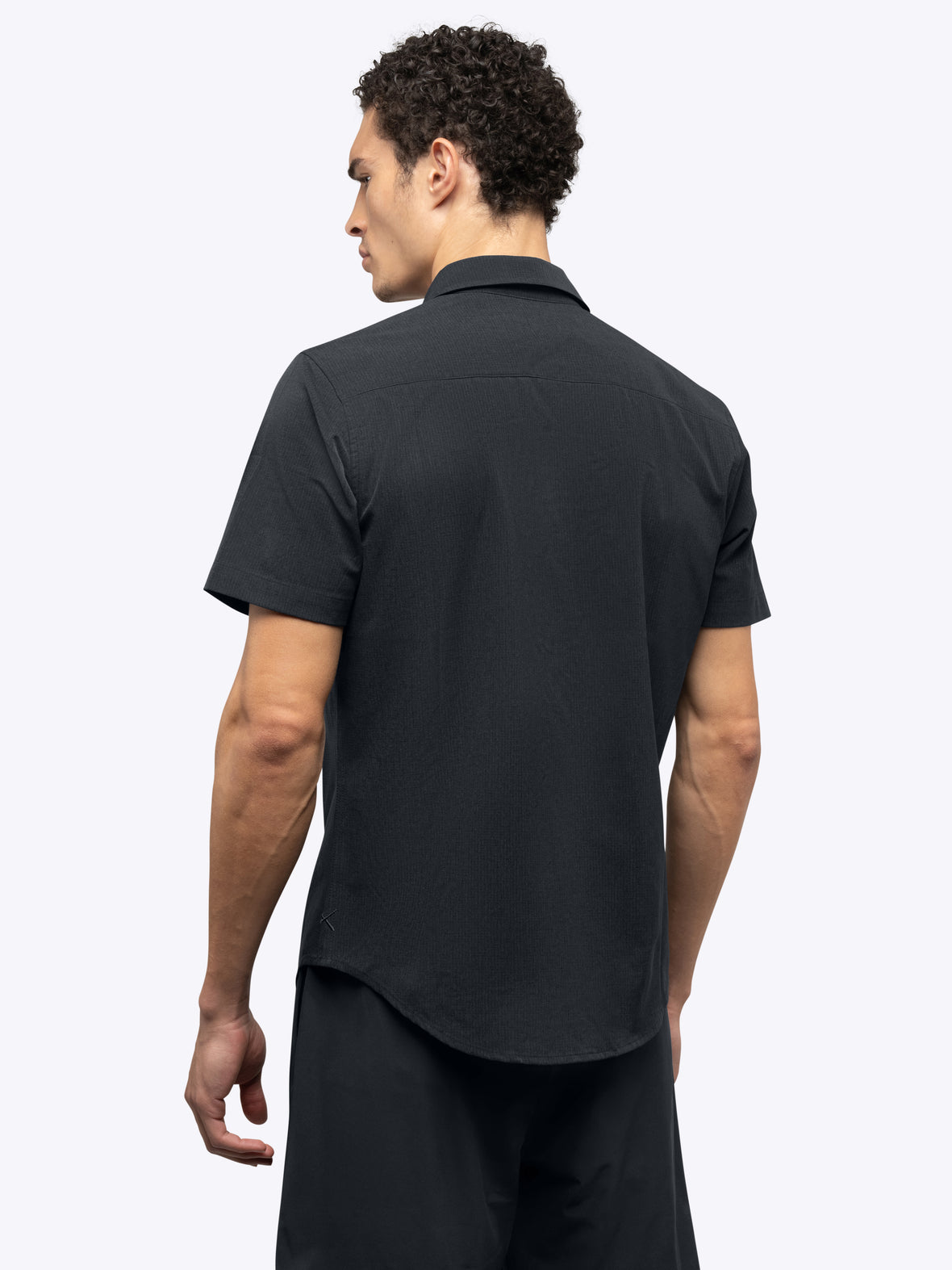 Crossover Button Up | Obsidian Signature Fit