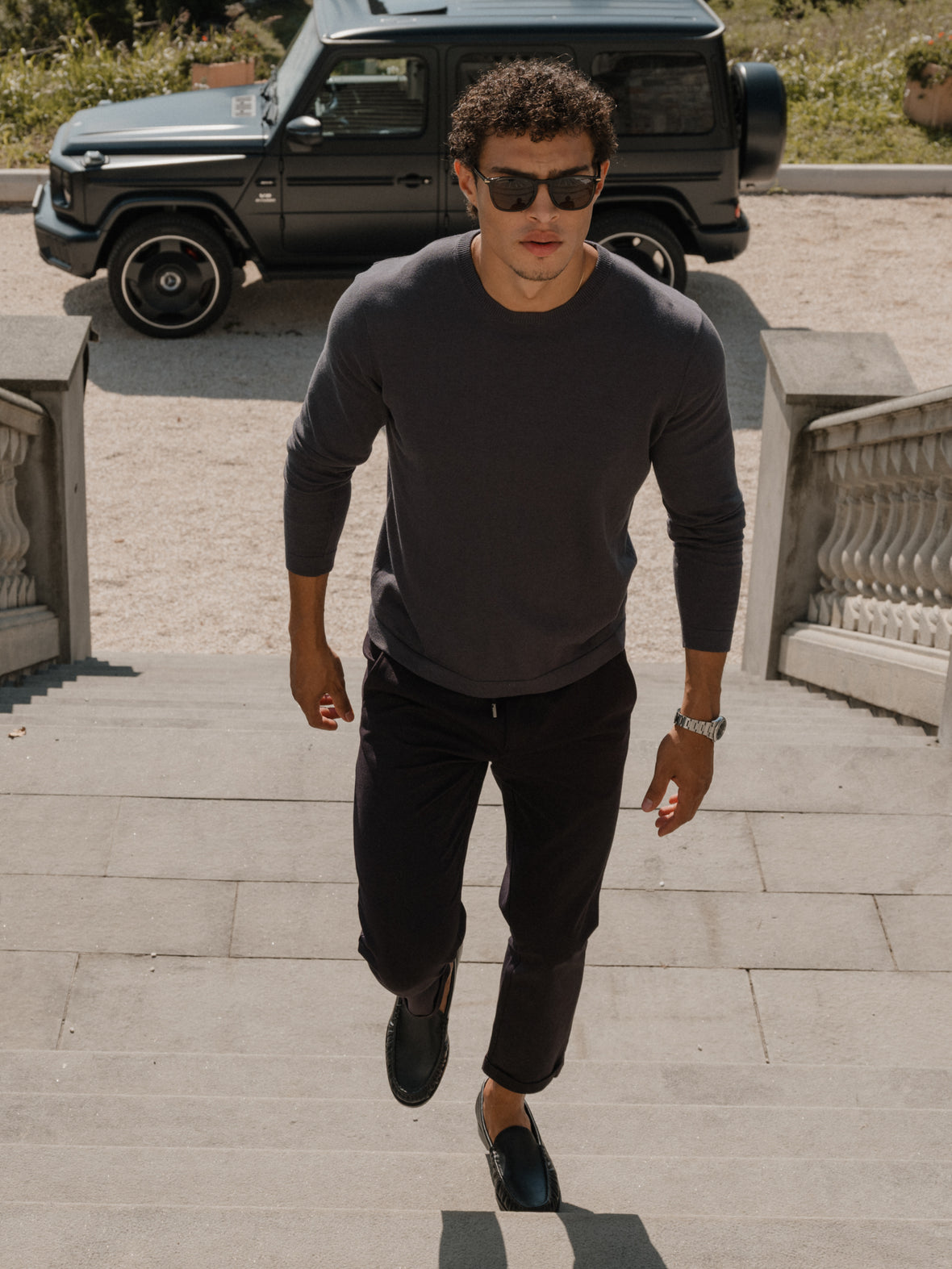 [info]--Noah is 6'2, 175lbs and wears a size M