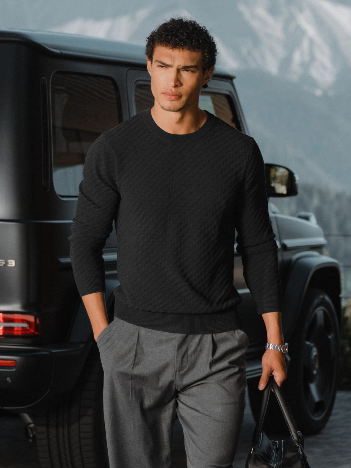 [info]--Noah is 6'2, 175lbs and wears a size M