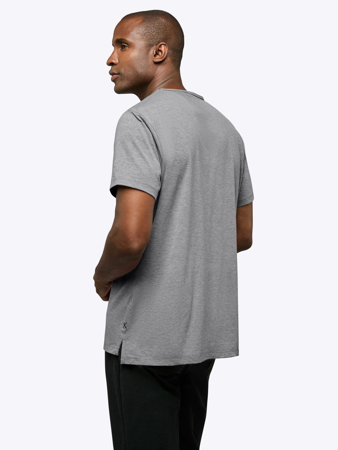 AO Split-Hem Tee | Heather Grey Signature-fit PYCA Pro®
