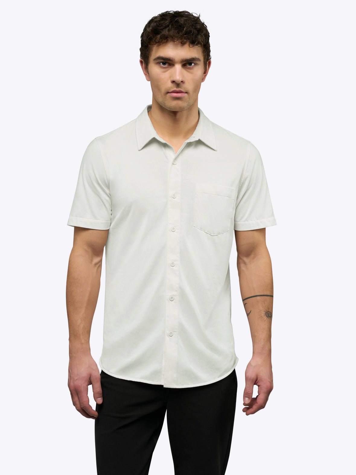 [info]--Tom is 6'1, 180lbs and wears a size L