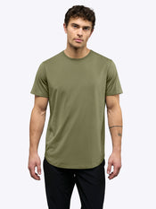 [info]--Tom is 6'1, 180lbs and wears a size L