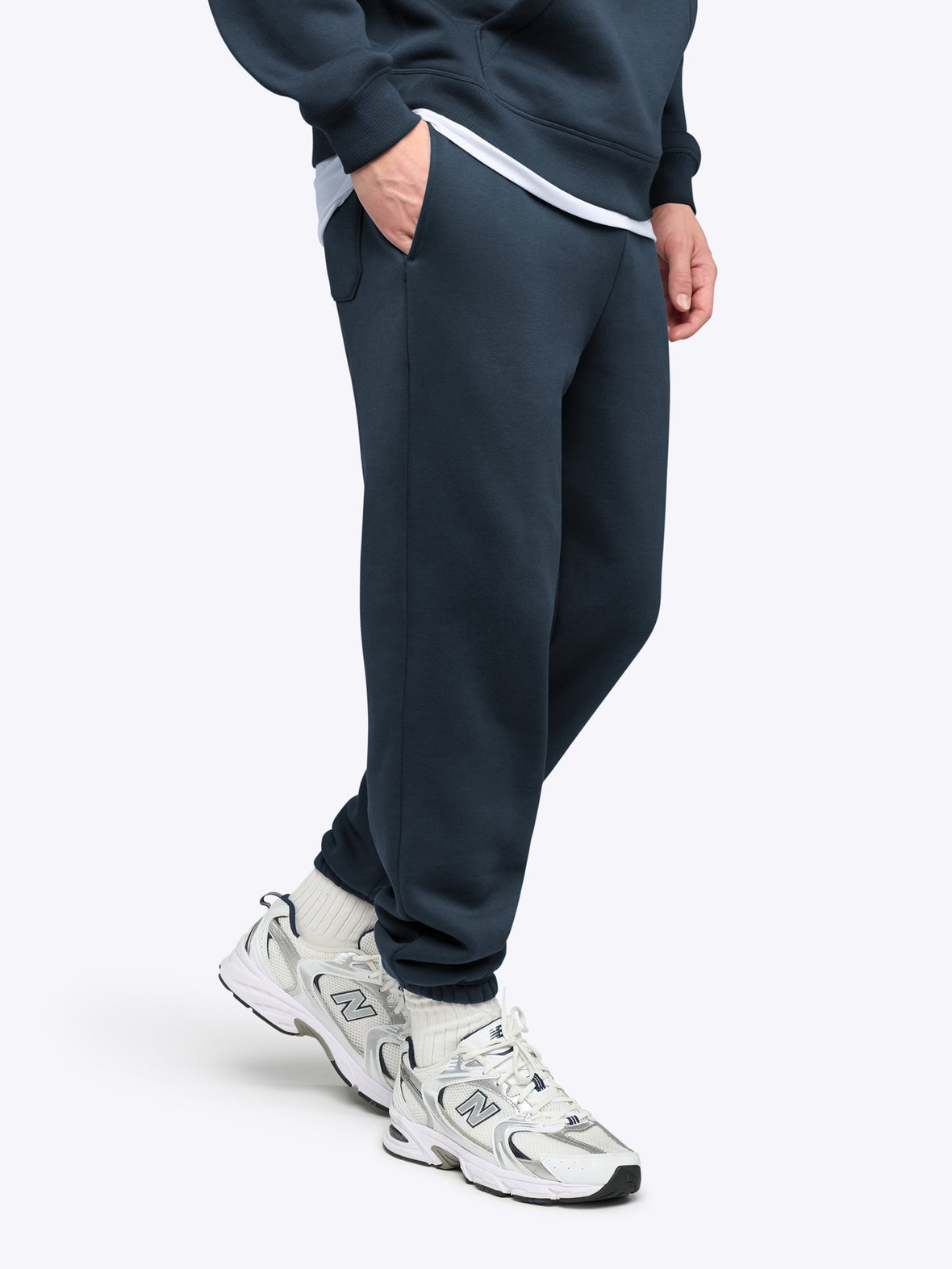 Divine Fleece Sweatpant | Obsidian Classic-fit