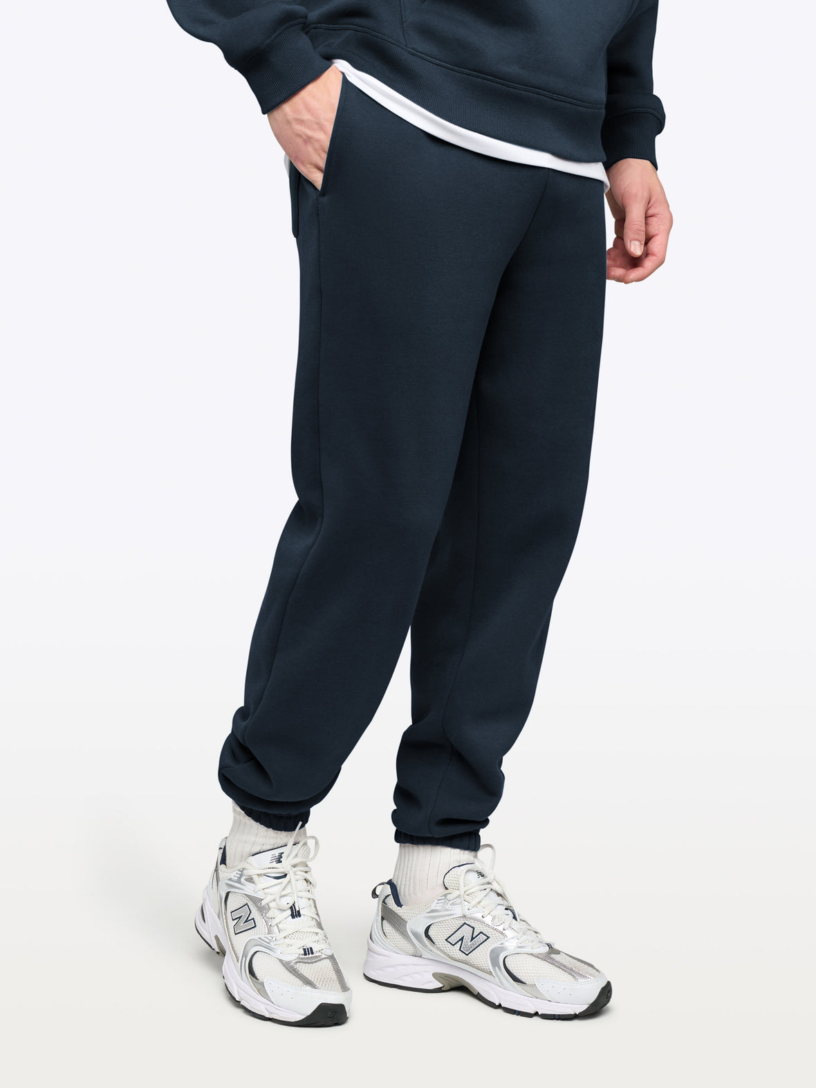 Divine Fleece Sweatpant | Obsidian Classic-fit