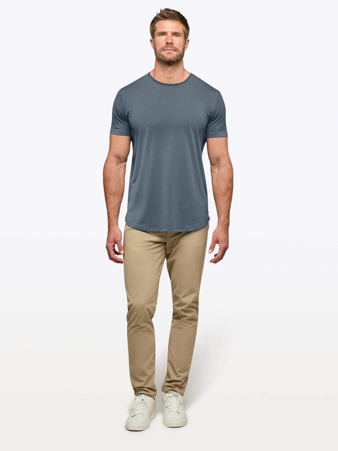 [info]--Davey is 6’2, 200lbs and wears a size XL