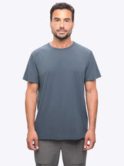 [info]--Chad is 6’2” 175 and wears a size L