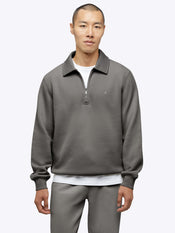 [info]--Gun is 6'2, 170lbs and wears a size L