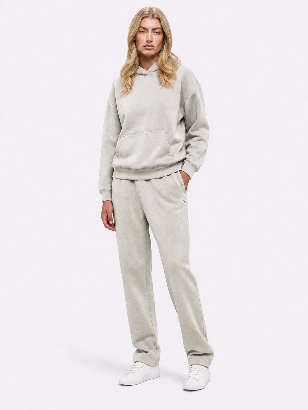 Divine Fleece Oversized Straight-Leg Sweatpant | Parchment