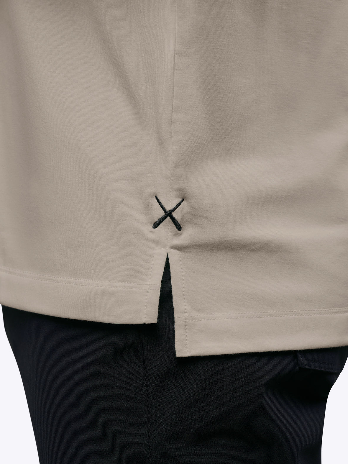 AO Split-Hem Tee | Pure Cashmere Signature-Fit PYCA Pro®