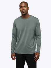 [info]--Isa is 6'3, 175lbs and wears a size L