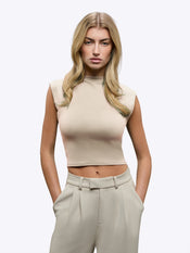 [info]--Ashley is 5'8