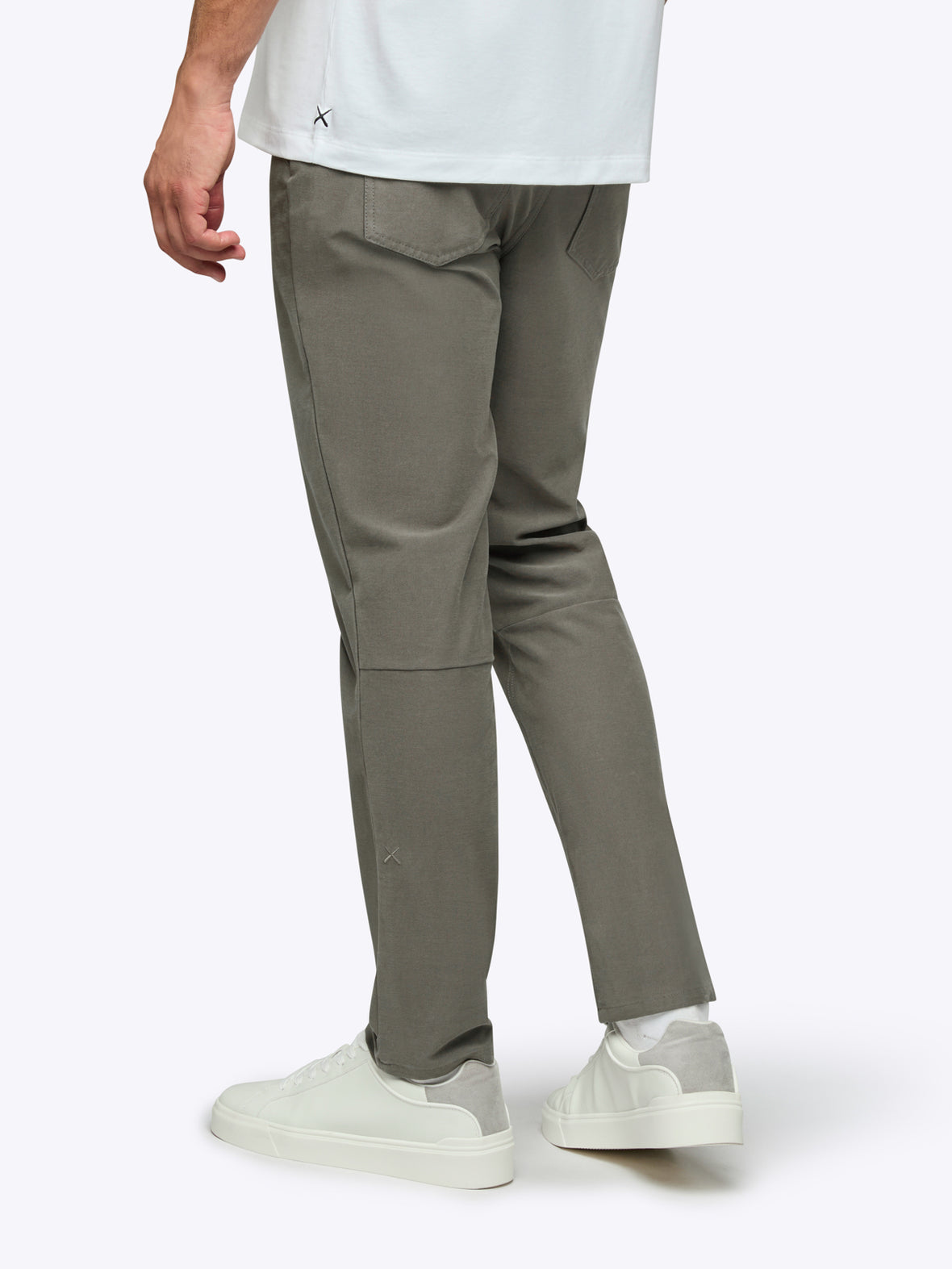 [info]--Chad is 6’2” 175 and wears a size 32x32