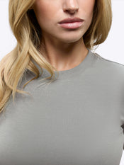 Tomboy Tee | Steel Slim-Fit Tomboy-Cotton™