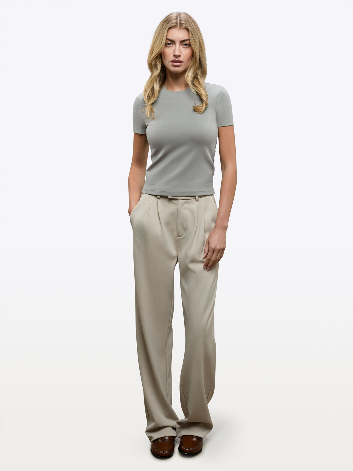 Tomboy Tee | Steel Slim-Fit Tomboy-Cotton™