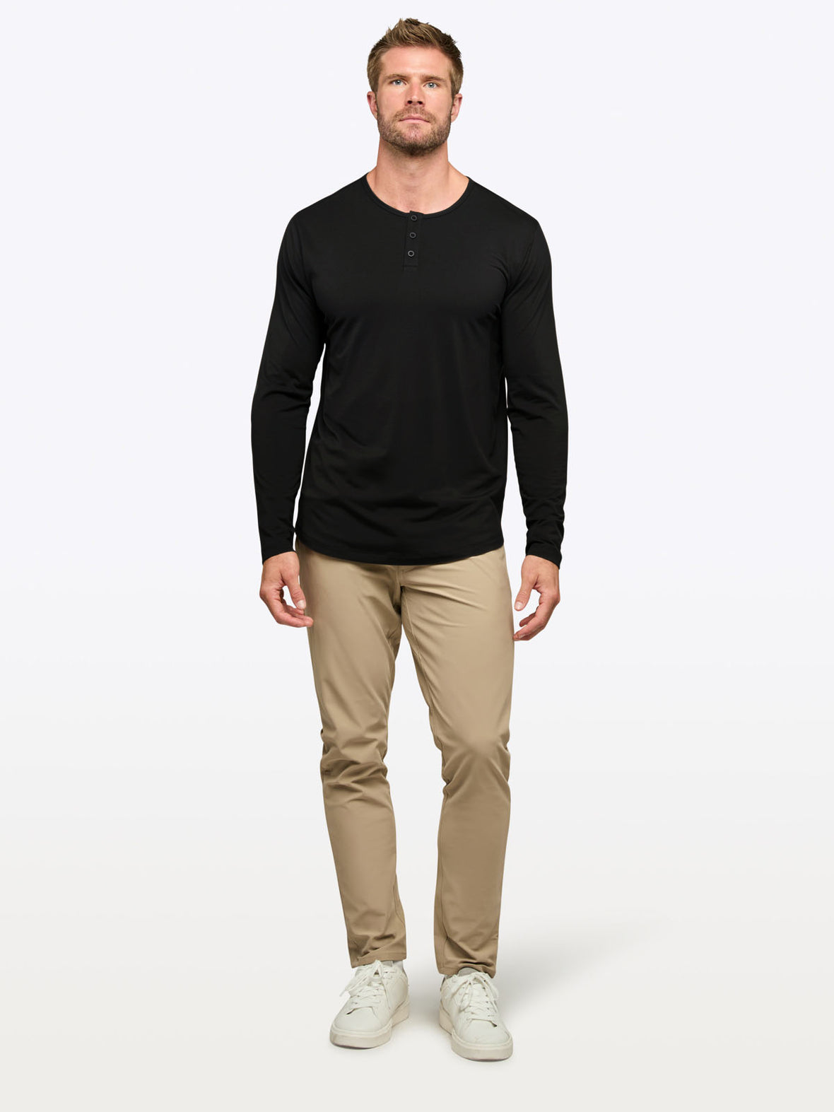 [info]--Davey is 6’2, 200lbs and wears a size XL