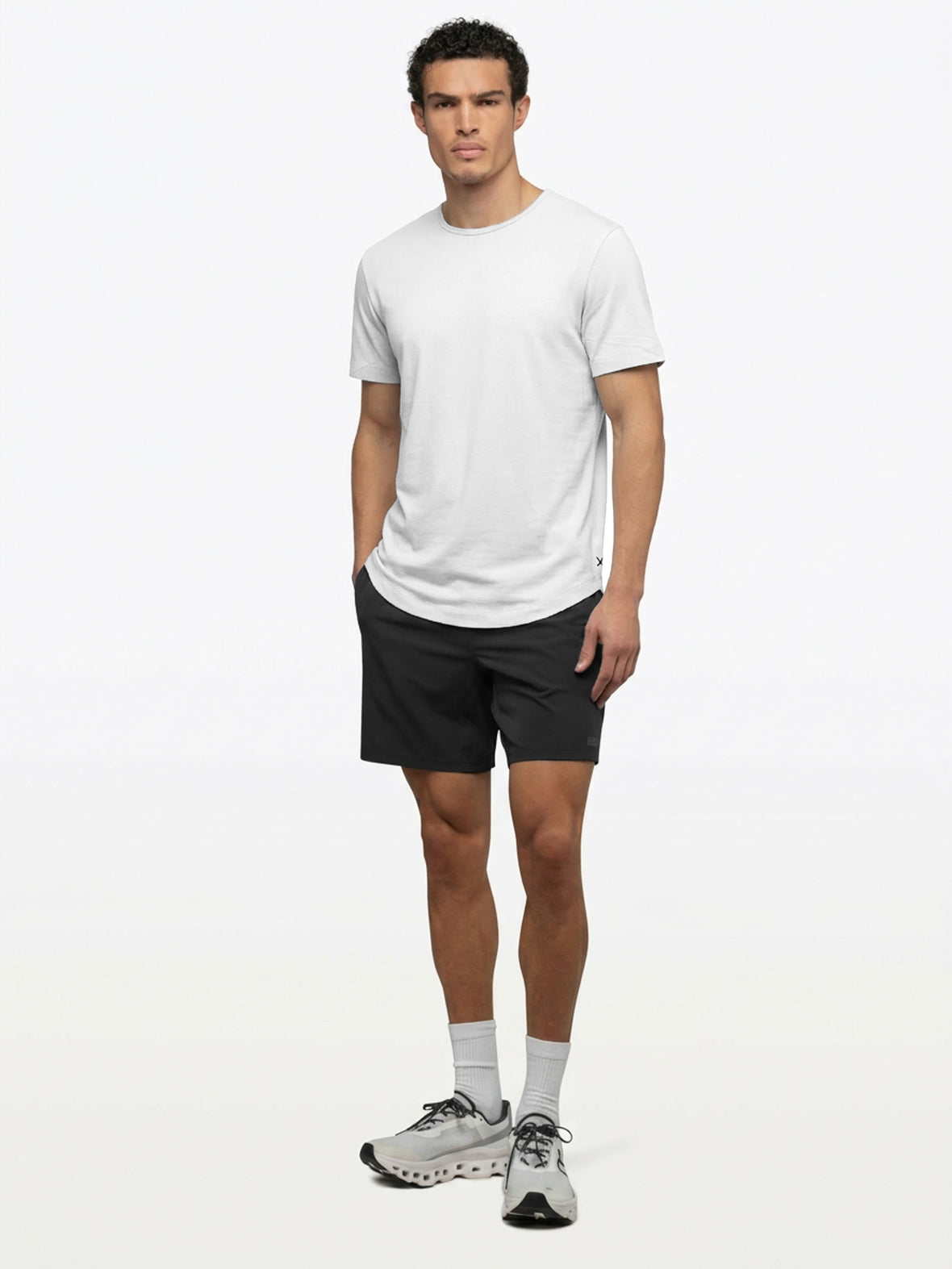 Crossover Active Tee | White Signature-Fit