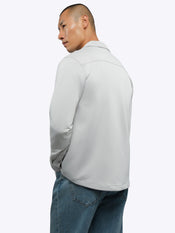 [info]--Gun is 6'2, 170lbs and wears a size M