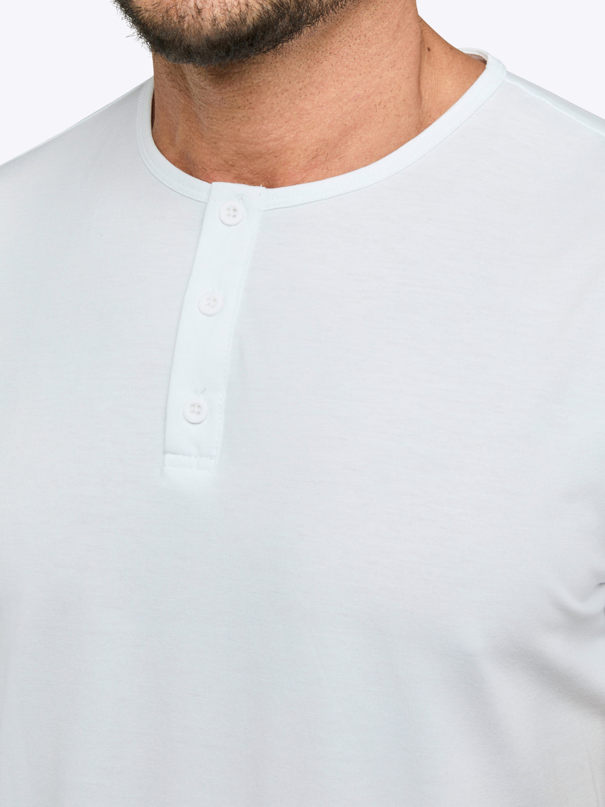 AO Henley Curve-Hem | White Signature-fit PYCA Pro®