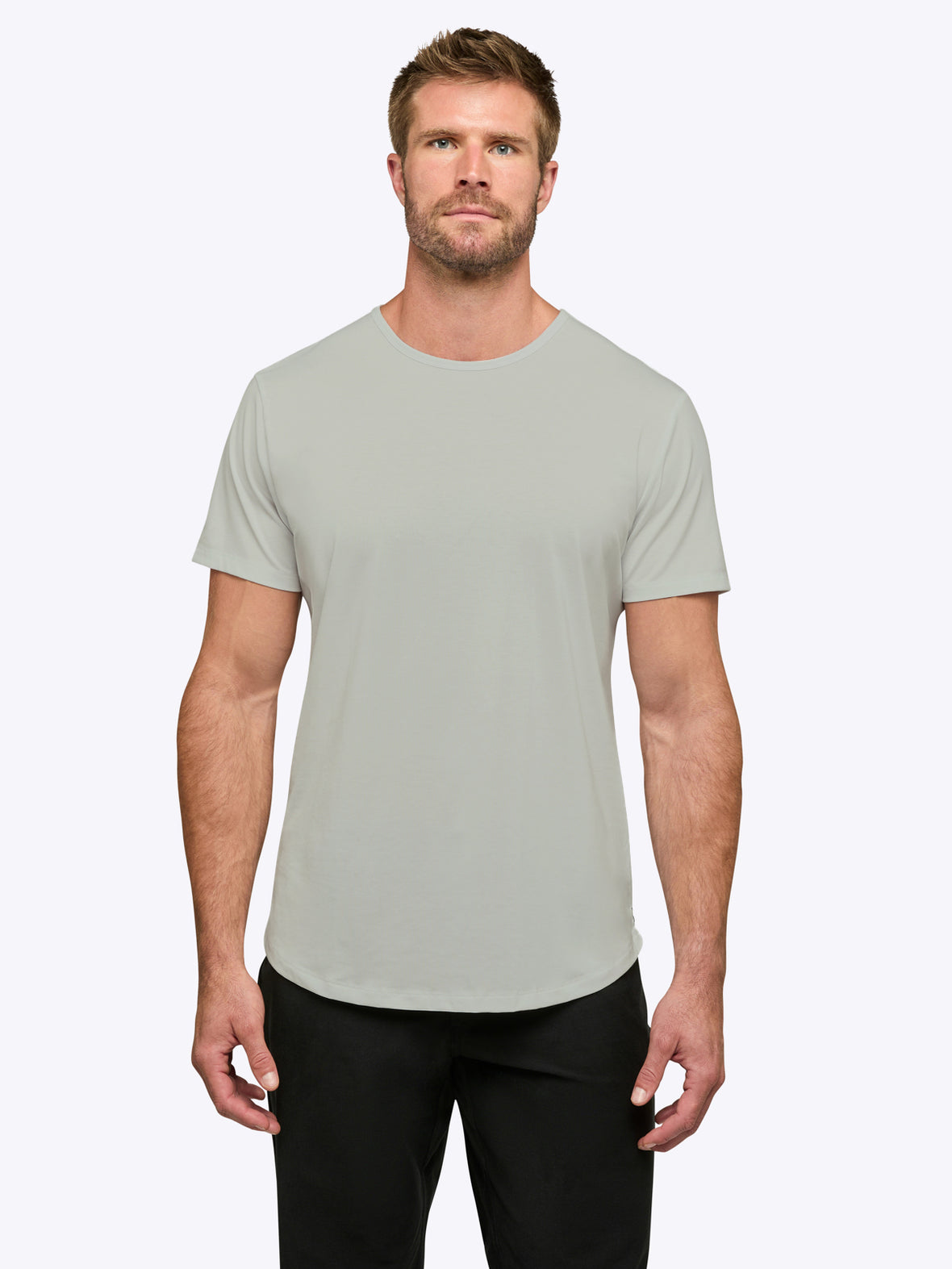 [info]--Davey is 6’2, 200lbs and wears a size L
