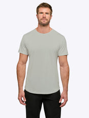 [info]--Davey is 6’2, 200lbs and wears a size L