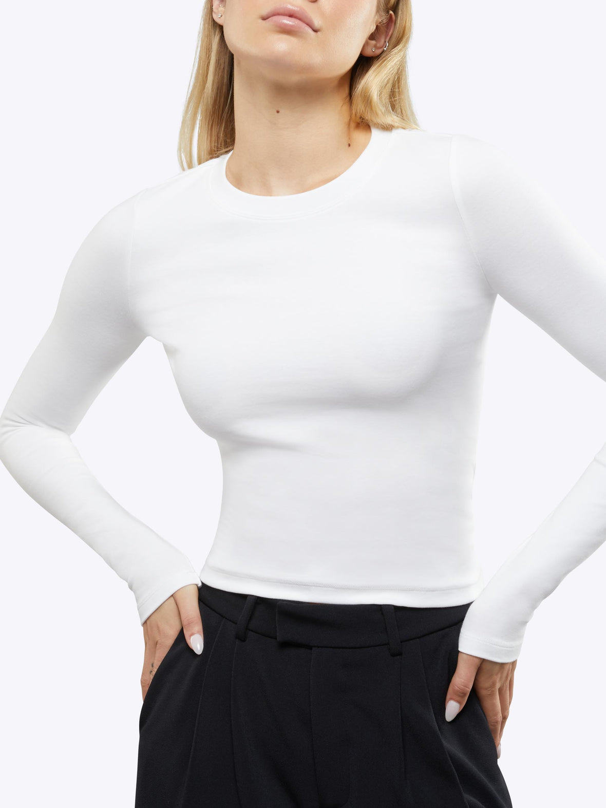 Long Sleeve Tomboy Tee | White Slim-fit Tomboy-Cotton™