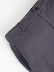 AO Jogger | Cast Iron Slim-fit Versaknit®